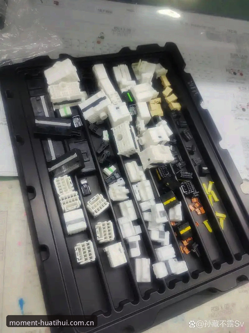 凝聚此刻实时数据 华体会体育“凝聚此刻实时数据”全面评测:一款实战派数据工具箱的深度拆解